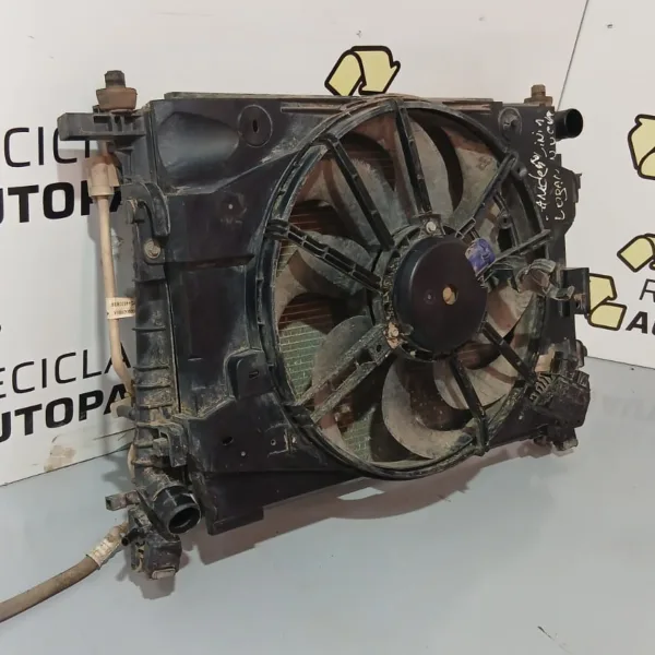 Electroventilador c/ Encausador Renault Sandero / Logan LN