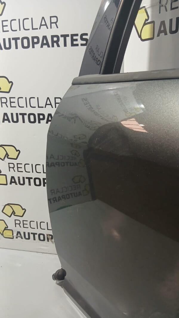 Puerta Trasera Izquierda Ford Focus 3