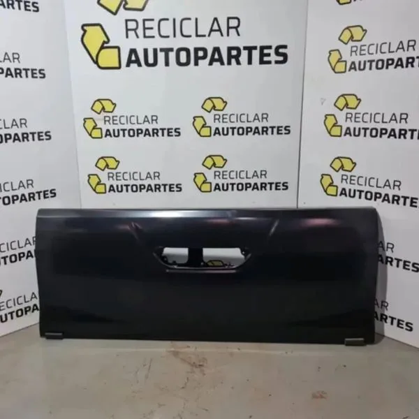 Portón Trasero Toyota Hilux 2016- 2023 Sin Luz De Stop