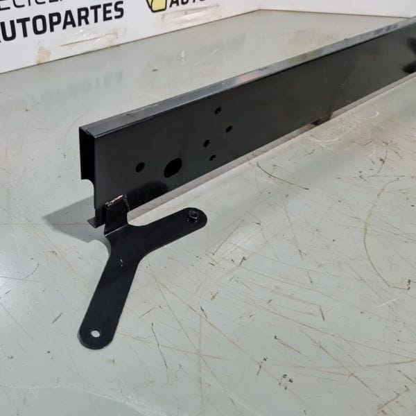 Alma Paragolpe Toyota Hilux 2005-2015