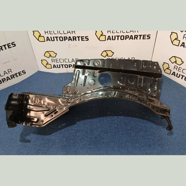 Pasa rueda Delantero Derecho Interno Toyota Hilux 2005-2015
