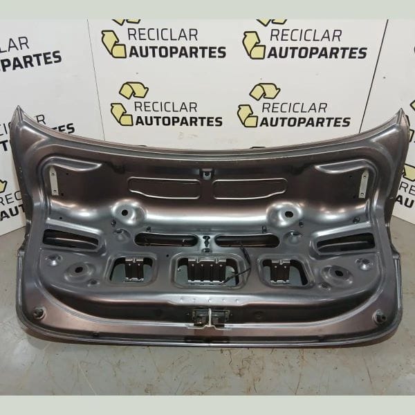 Tapa De Baúl Fiat Cronos