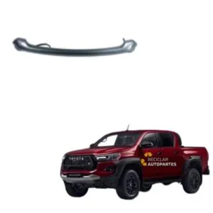 Moldura de Capot Gris Toyota Hilux 2.4 / 2.8 (2021) -