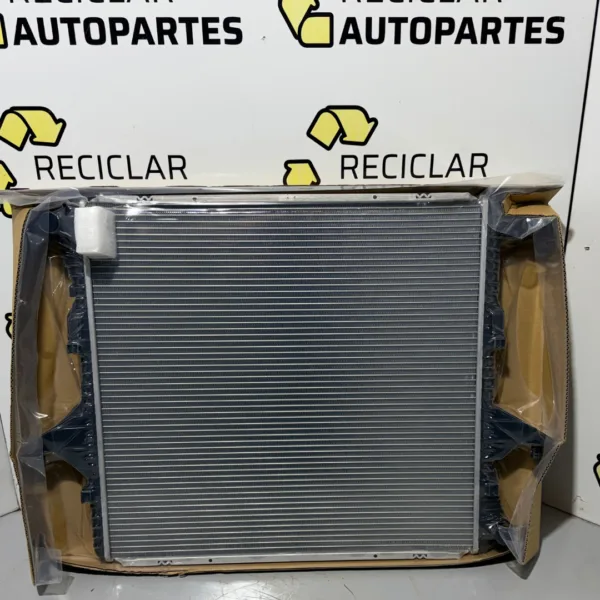Radiador Volkswagen Amarok  2.0 MT (2010-2016)