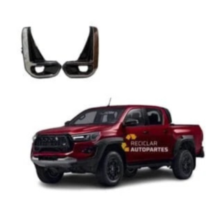 Rejilla Faro Auxiliar Cromado Toyota Hilux 2022-2026 (Juego Izquierdo y Derecho)