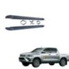 Juego de Estribos Laterales Toyota Hilux (Modelos 2016 - 2019)