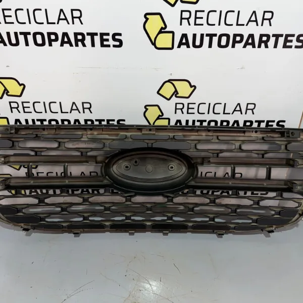 Parrilla Central Ford Ranger XL Standart Gris 2024