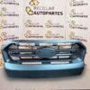 Parrilla Central Toyota Hilux Negra 2022-2026