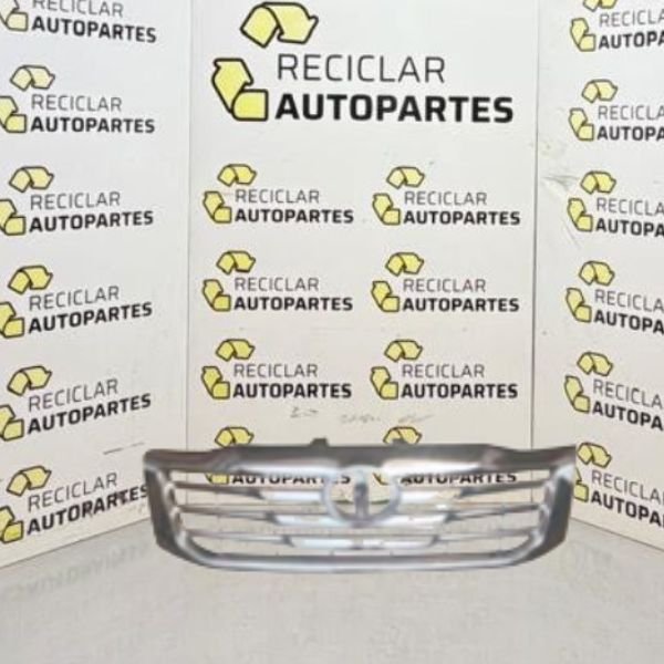 Parrilla Toyota Hilux 2012-2015 Cromada Centro Gris
