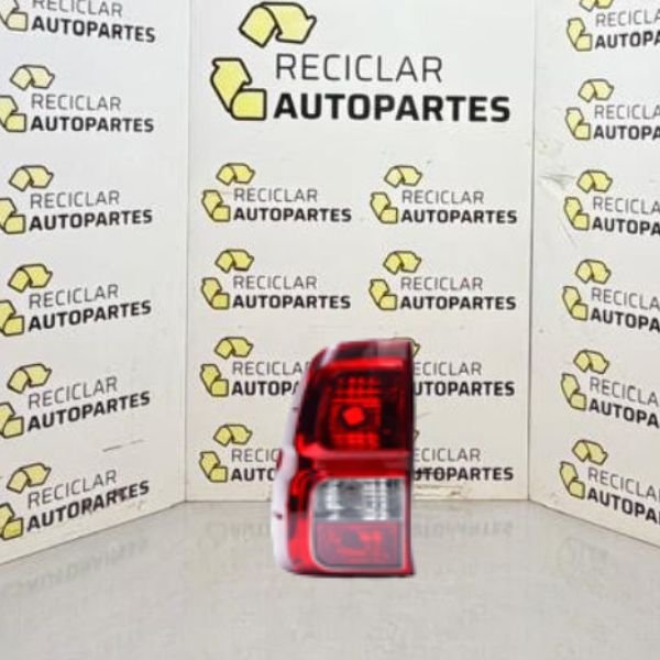 2 Faro Trasero Izquierdo Toyota HILUX 2016-2022 FUME