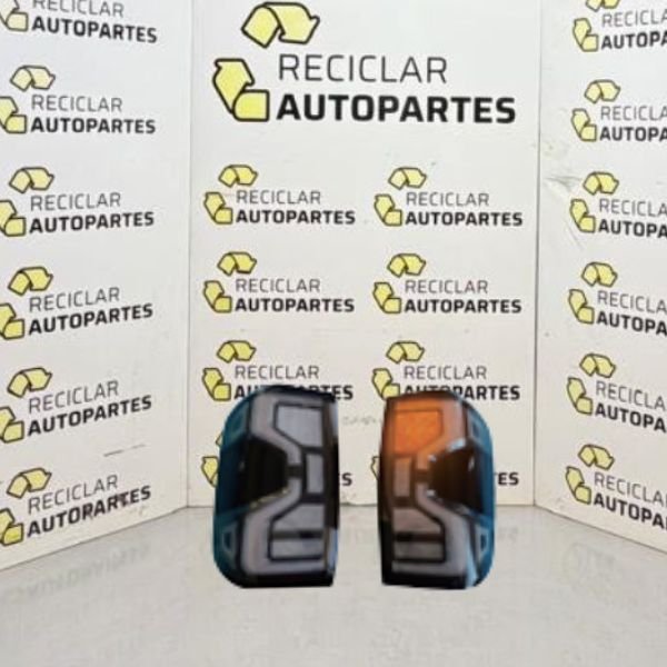 Faro Trasero Ford Ranger FUME 2024