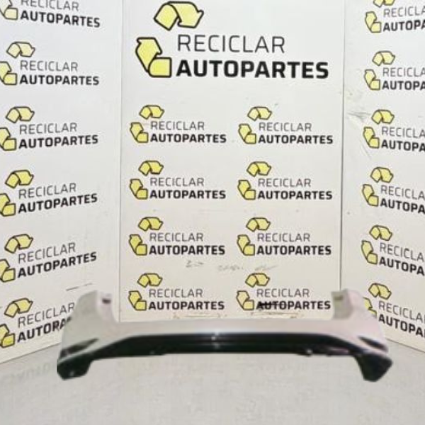 28252.... Paragolpe Trasero Toyota Hilux SW4 DIAMOND 2020-2026