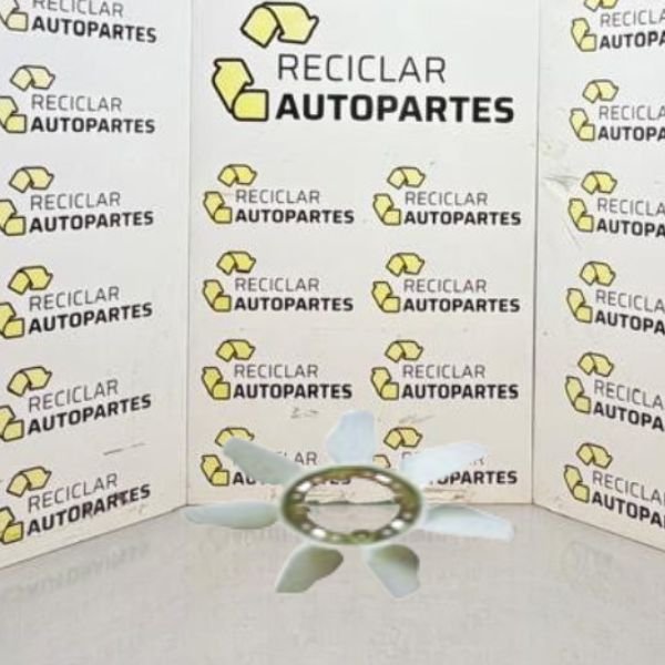 Paleta de Radiador Toyota Hilux 2.8 (2005 - 2026)